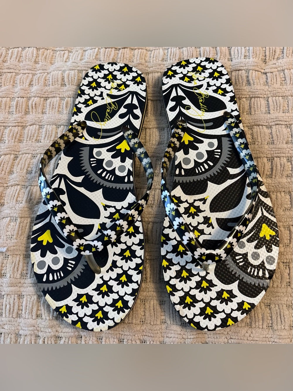 Vera Bradley flip-flops